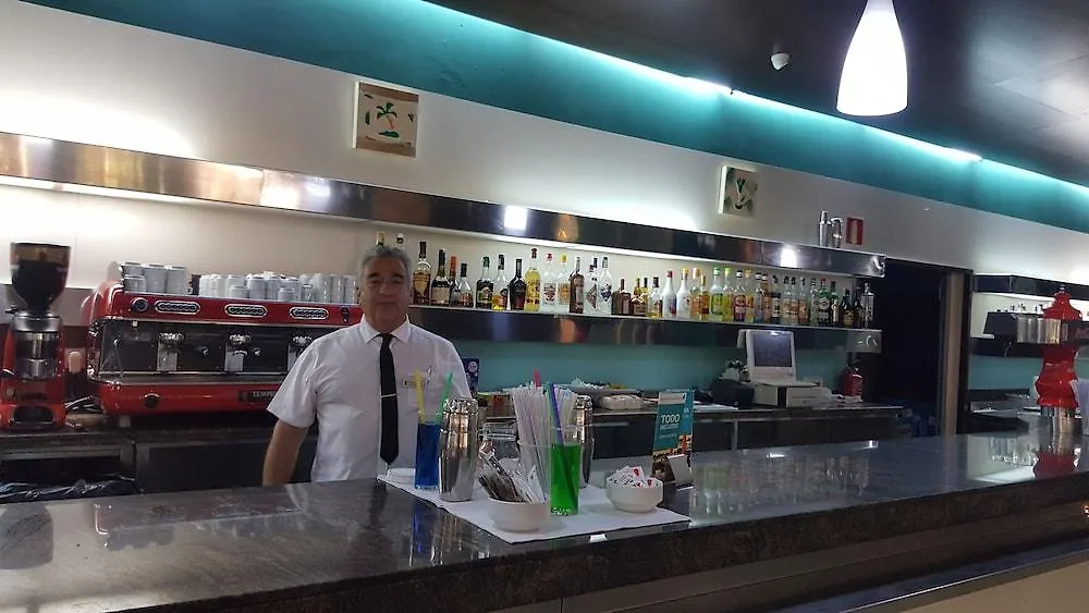 Aparthotel Advise Reina Vera