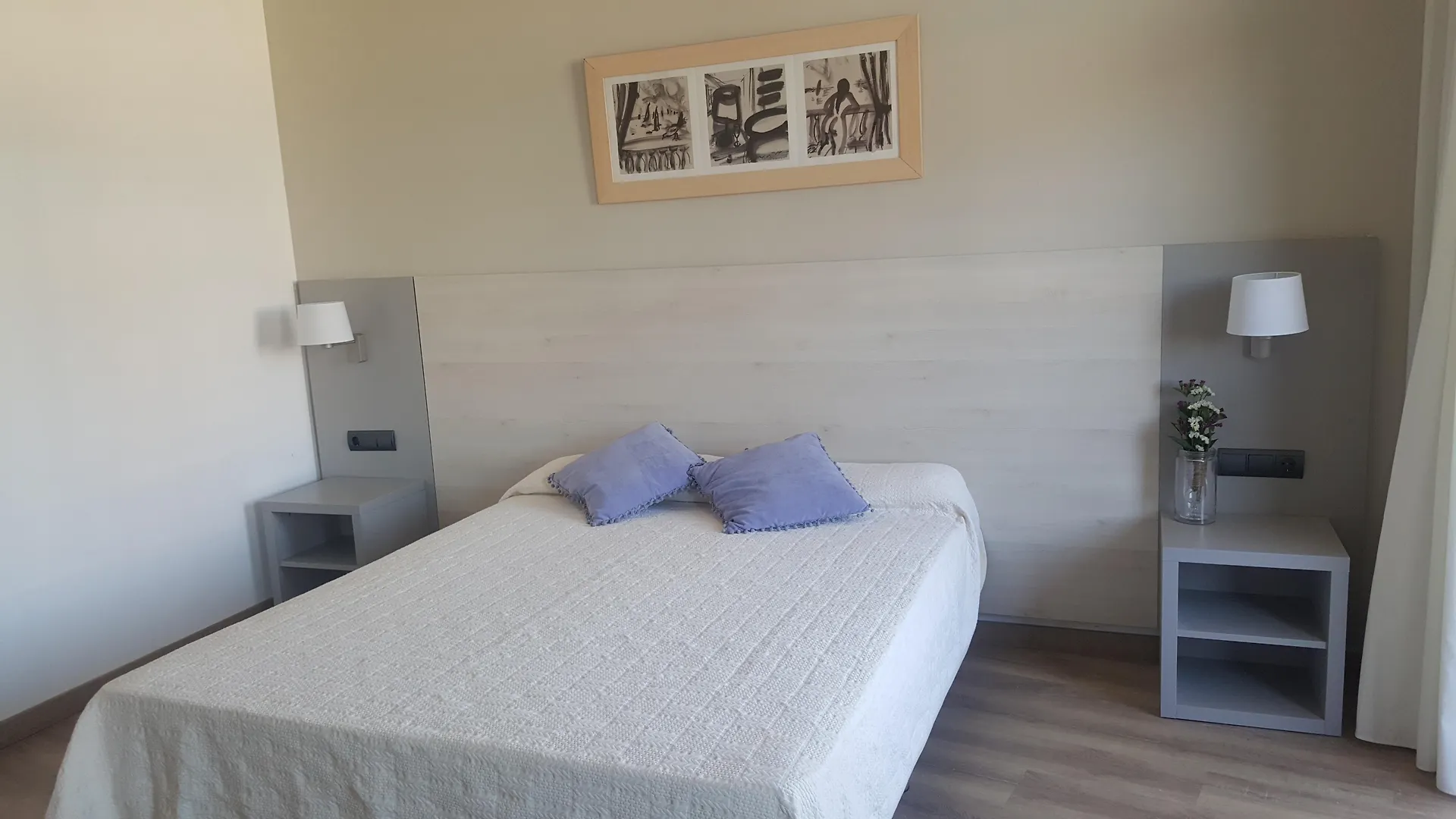 Aparthotel Advise Reina Vera 4*,  Spain