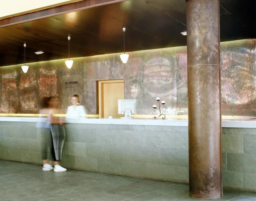 Aparthotel Advise Reina Vera Spain