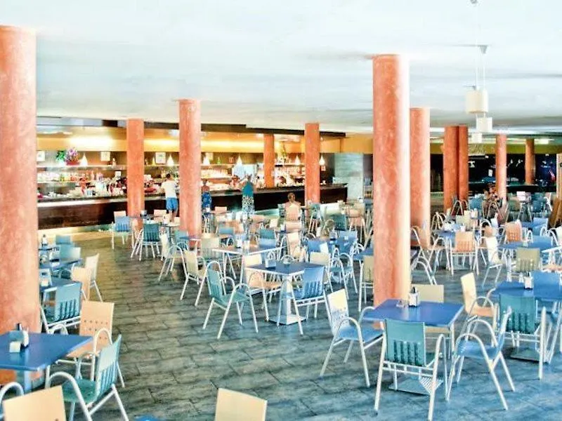 Aparthotel Advise Reina Vera 4*,  Spain