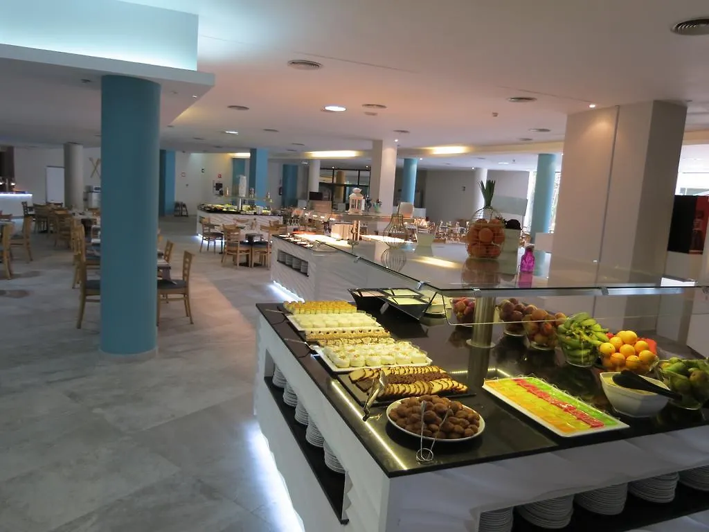 Aparthotel Advise Reina Vera 4*,
